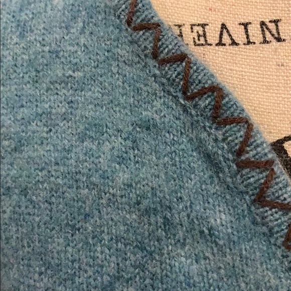 Two v neck sweaters - 22/24 - Picture 2 of 5